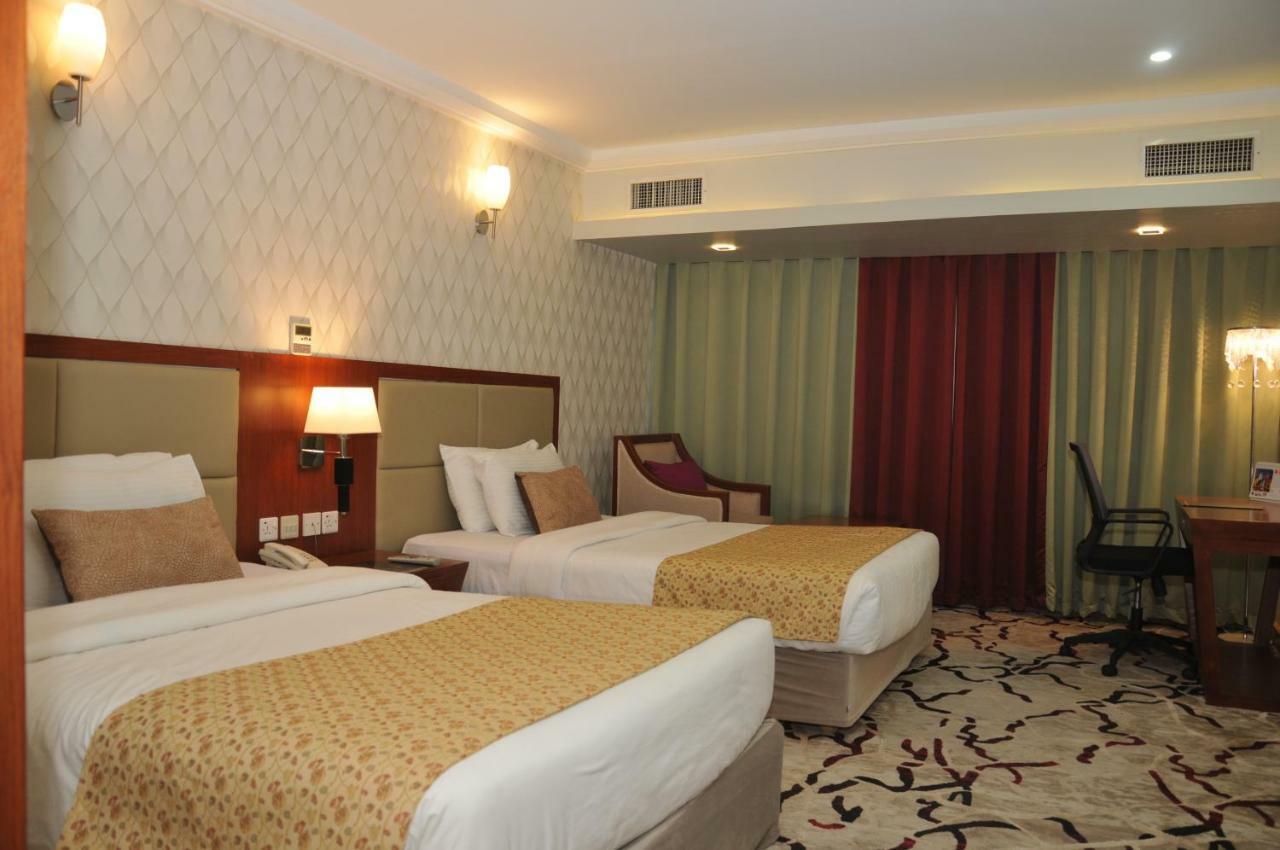 อะพอลโล ดิมอรา บิสซิเนส โฮเต็ล Hotel ริยาดห์ ภายนอก รูปภาพ